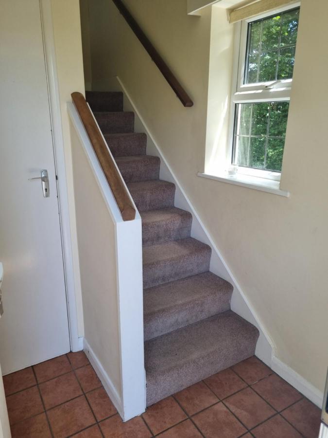 Lovely 2-Bedroom New Forest Apartment On A Farm New Milton Eksteriør billede